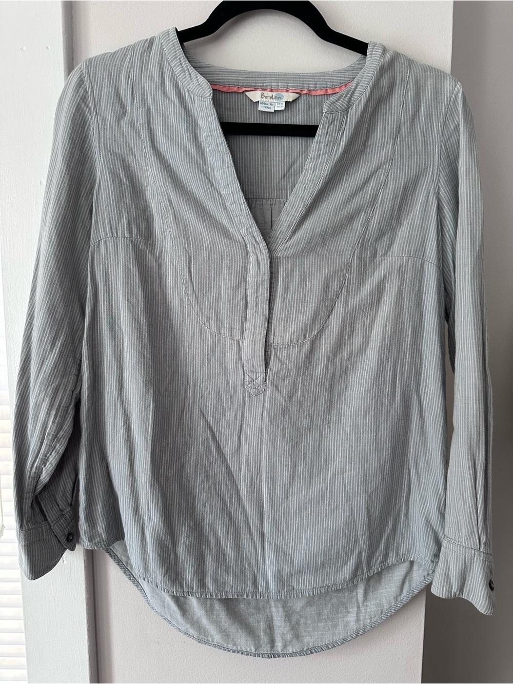 Boden Striped Light Gray Women's Tunic Top Sz 4